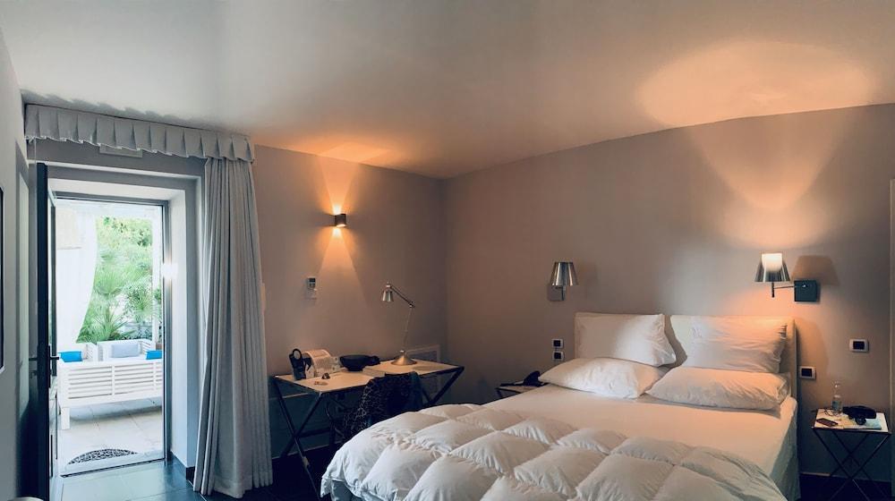 La Suite Boutique Hotel بروسيدا المظهر الخارجي الصورة